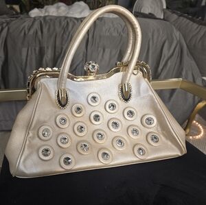 Elegant Gold Handbag with Crystal Accents